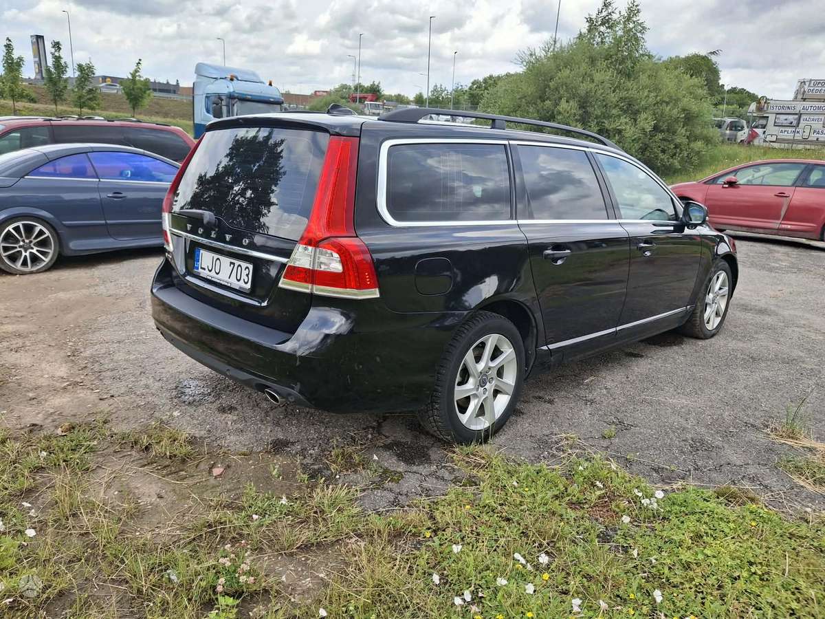 Volvo V70, 2.4 l., Универсал