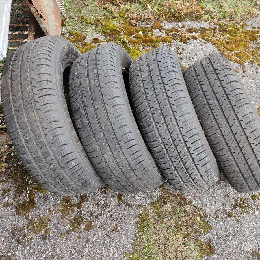 Michelin Agilis 51, universalios 215/65 R16
