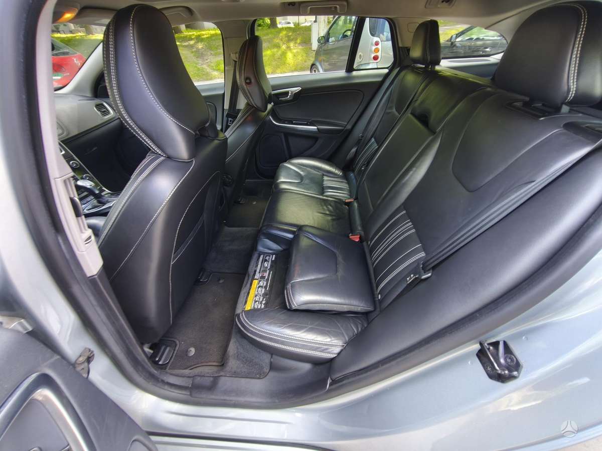 Volvo V60, 2.4 l., Универсал