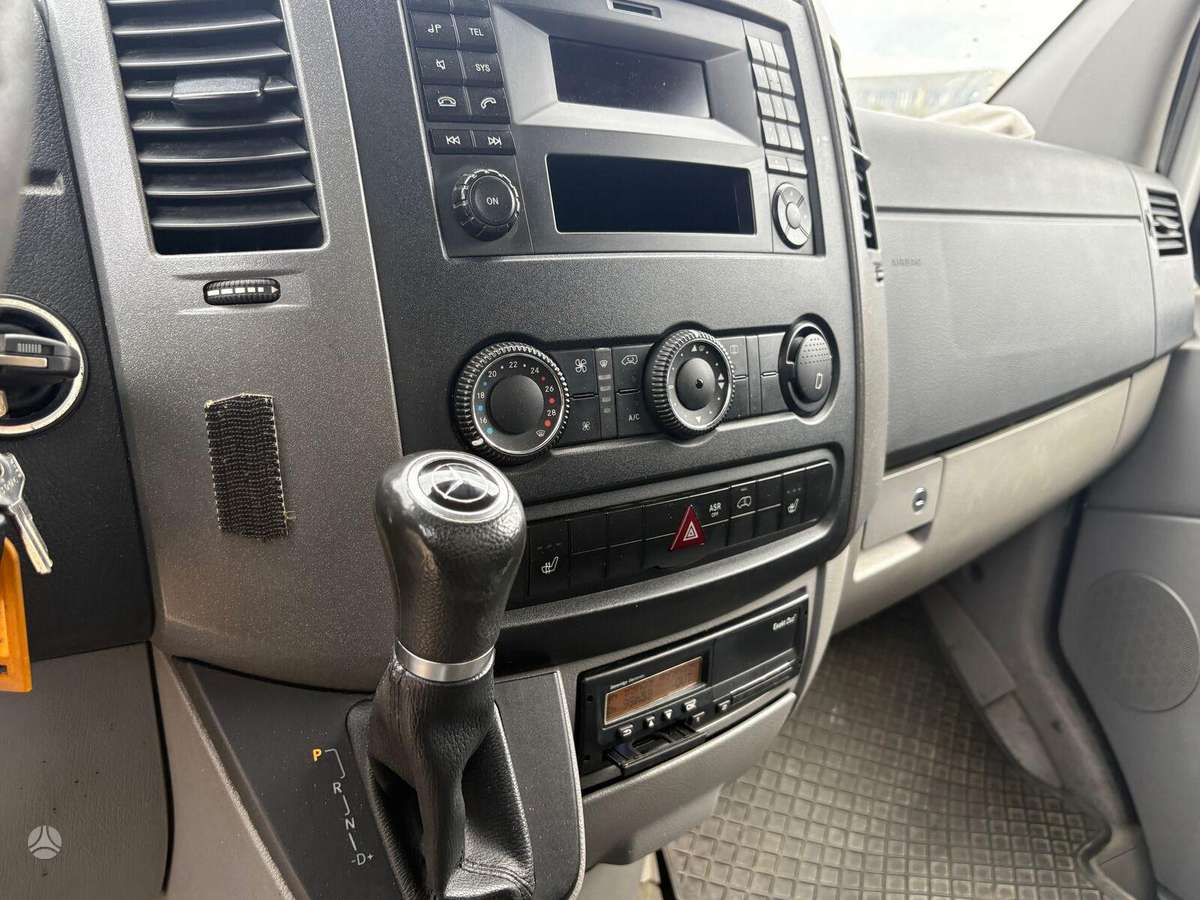 Mercedes-Benz Sprinter 516, bortiniai