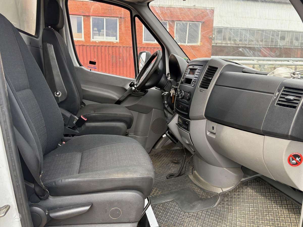 Mercedes-Benz Sprinter 516, dropside trucks