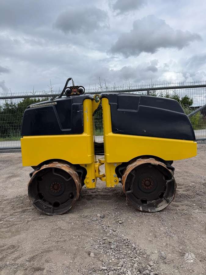 Bomag BMP8500, vibro technika