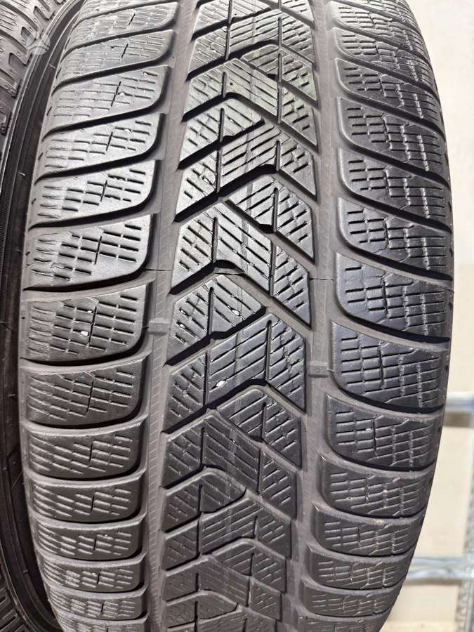 Pirelli Scorpion winter, зимние 235/60 R18