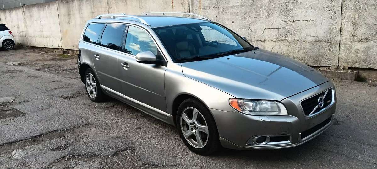 Volvo V70