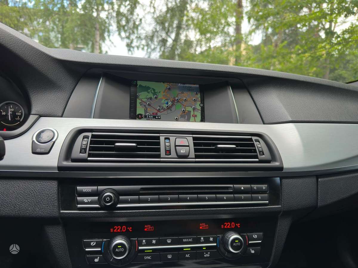 BMW 520, 2.0 l., wagon