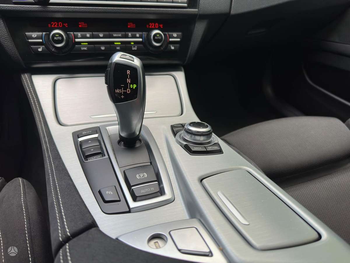 BMW 520, 2.0 l., universalas