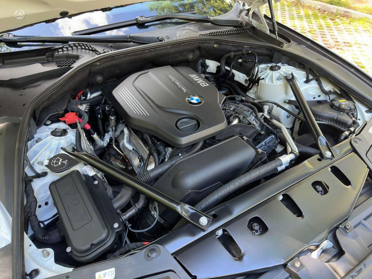 BMW 520, 2.0 l., universalas