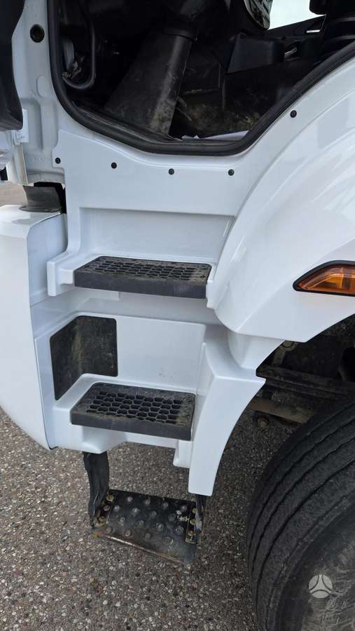 Ford F-LINE, dumpers / tippers