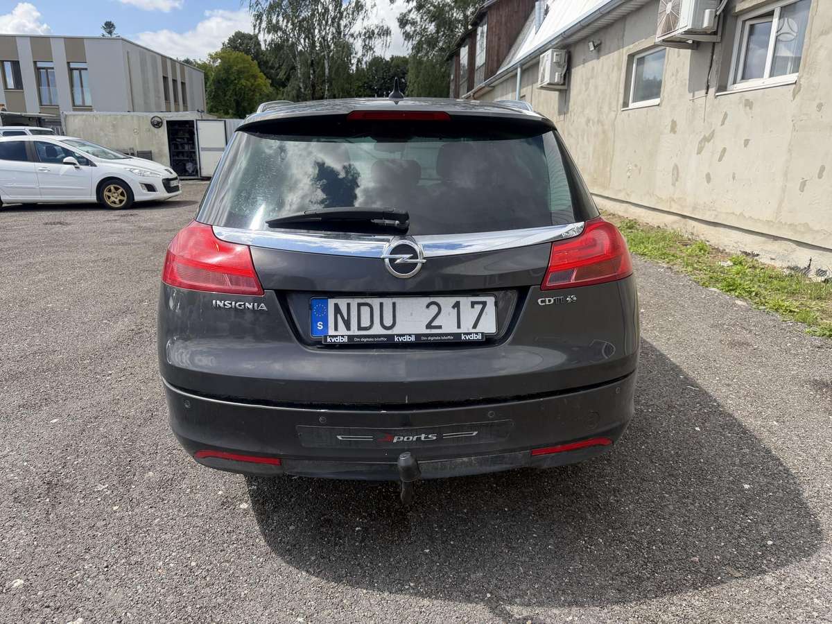 Opel Insignia, 2.0 l., Универсал