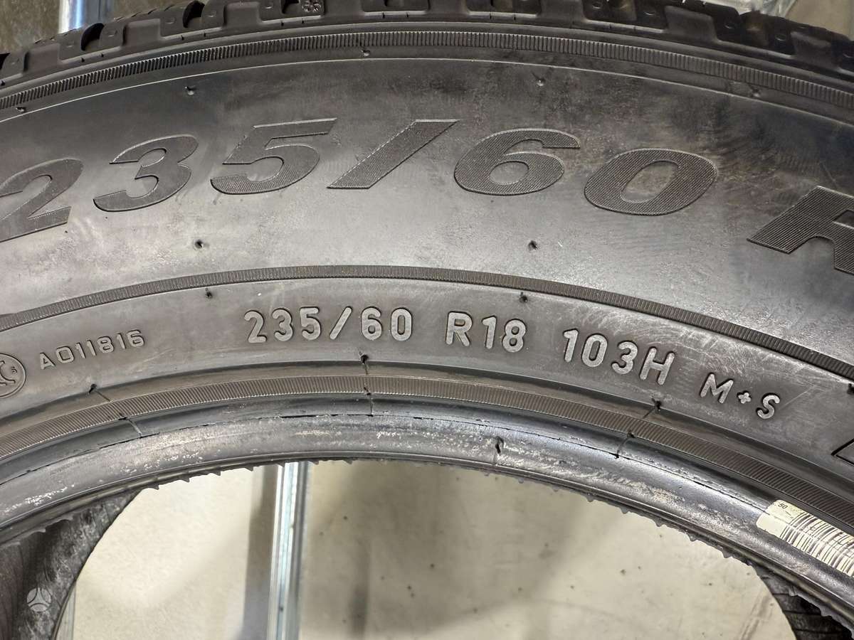 Pirelli Scorpion winter/Mo, winter 235/60 R18