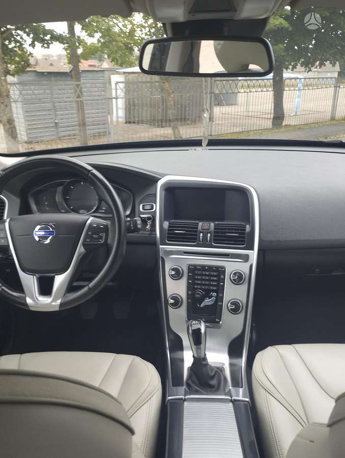 Volvo XC60 - 5