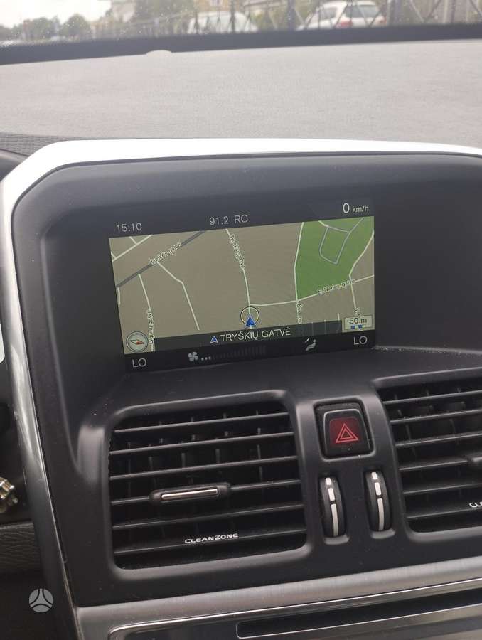 Volvo XC60 - 8