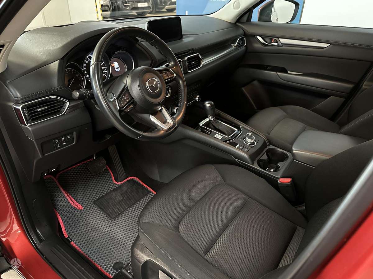 Mazda CX-5, 2.0 l., off-road / crossover