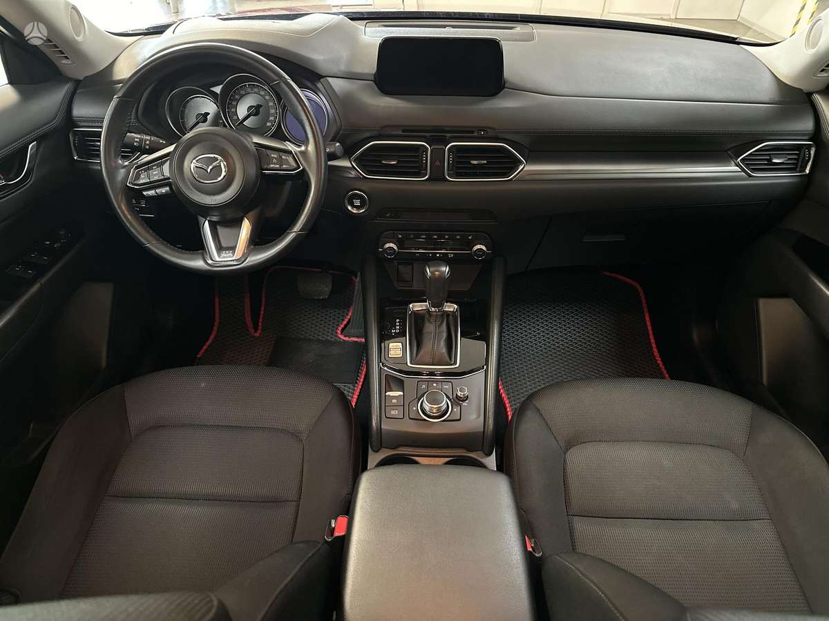 Mazda CX-5, 2.0 l., off-road / crossover