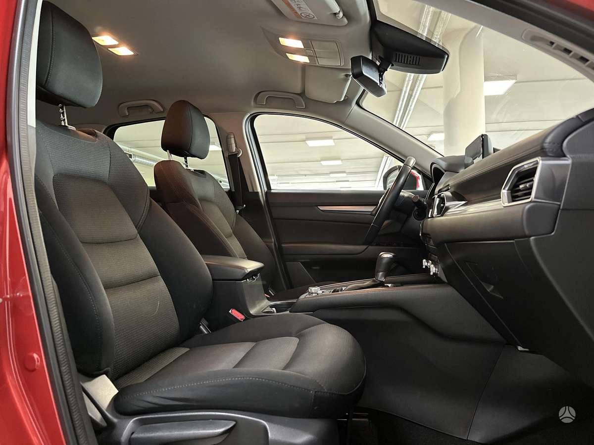 Mazda CX-5, 2.0 l., off-road / crossover