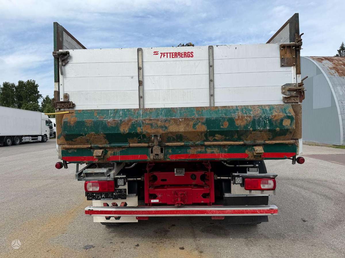 DAF CF370, dumpers with crane