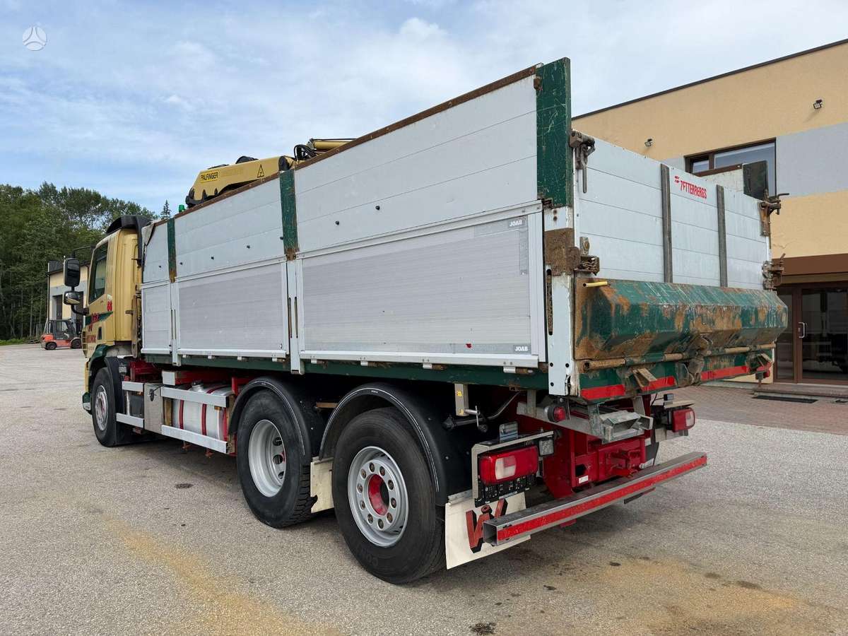 DAF CF370, самосвалы с краном