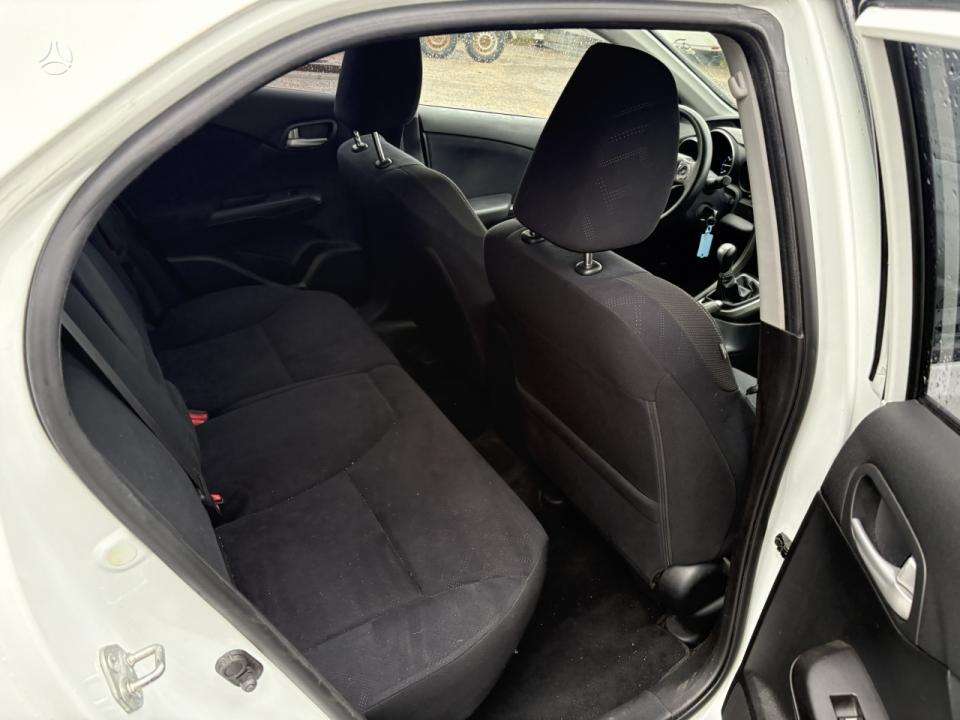 Honda Civic, 1.8 l., hatchback