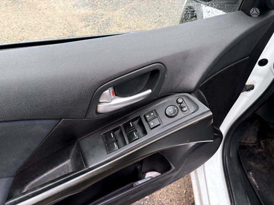 Honda Civic, 1.8 l., hatchback
