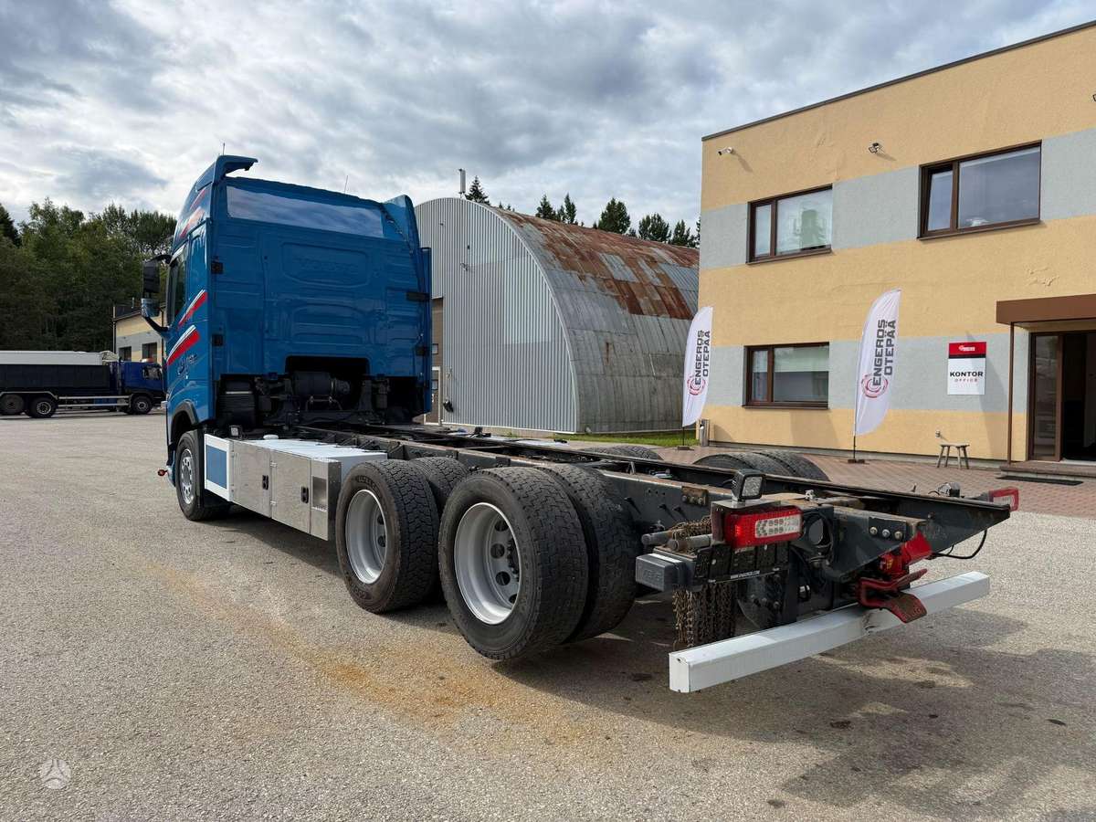 Volvo FH540, cab-chassis trucks