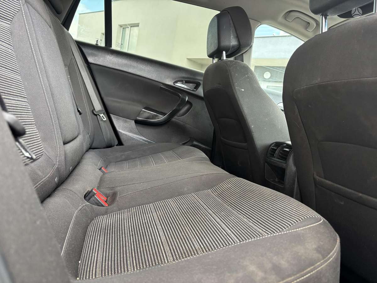 Opel Insignia, 2.0 l., Универсал