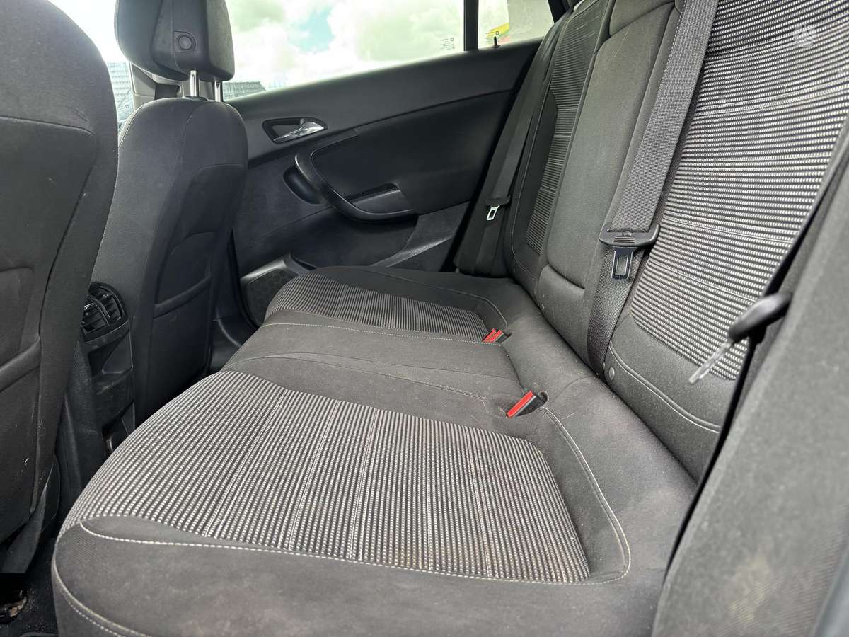Opel Insignia, 2.0 l., Универсал
