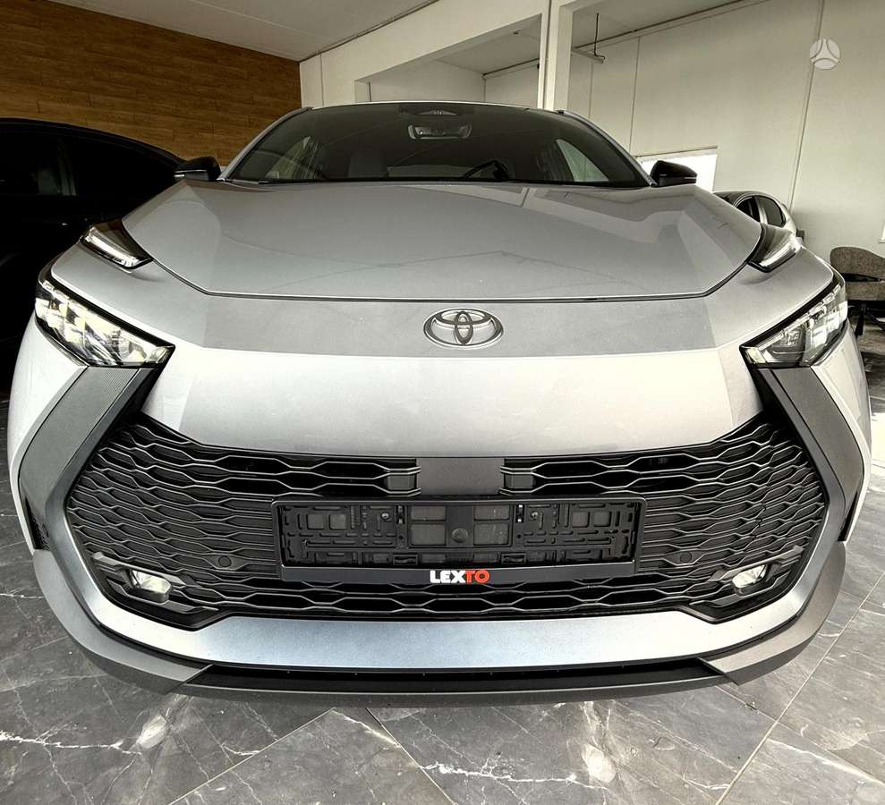 Toyota C-HR - 5