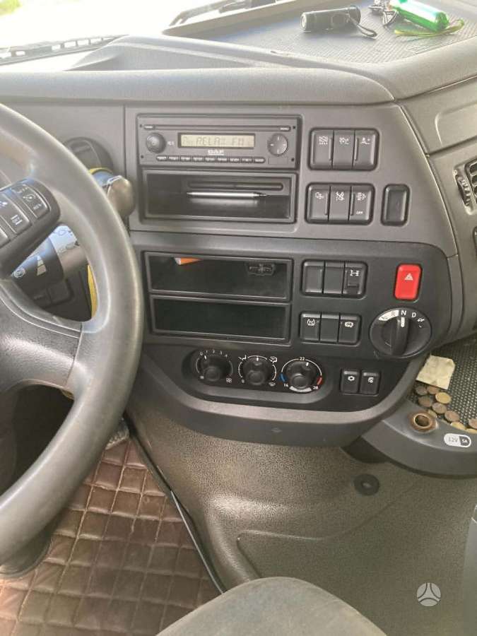 DAF XF 460 FT, 2 miegamosios vietos