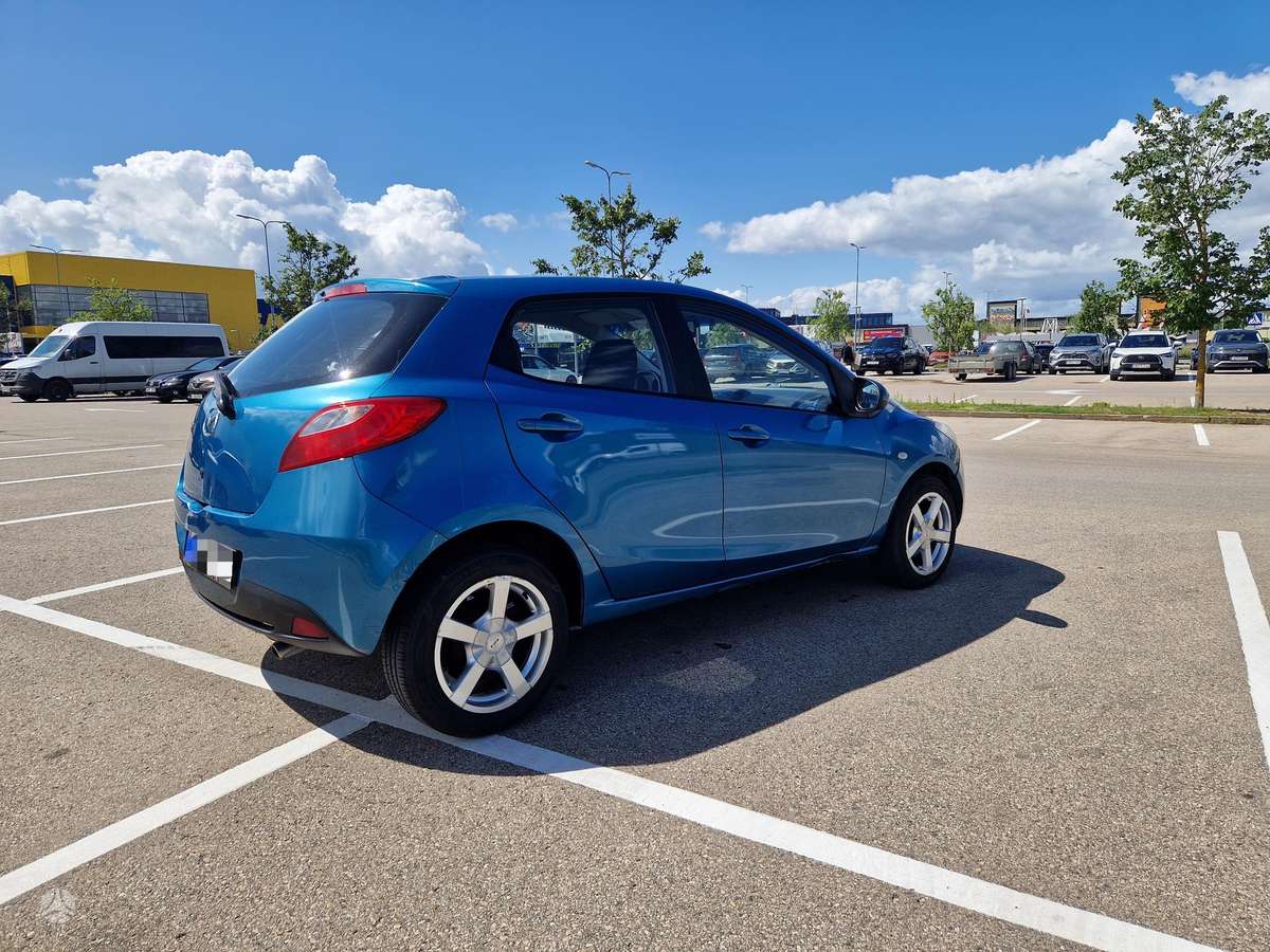 Mazda 2, 1.4 l., hatchback