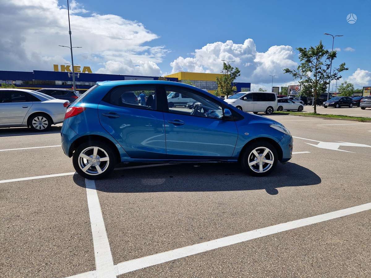 Mazda 2, 1.4 l., Хэтчбек