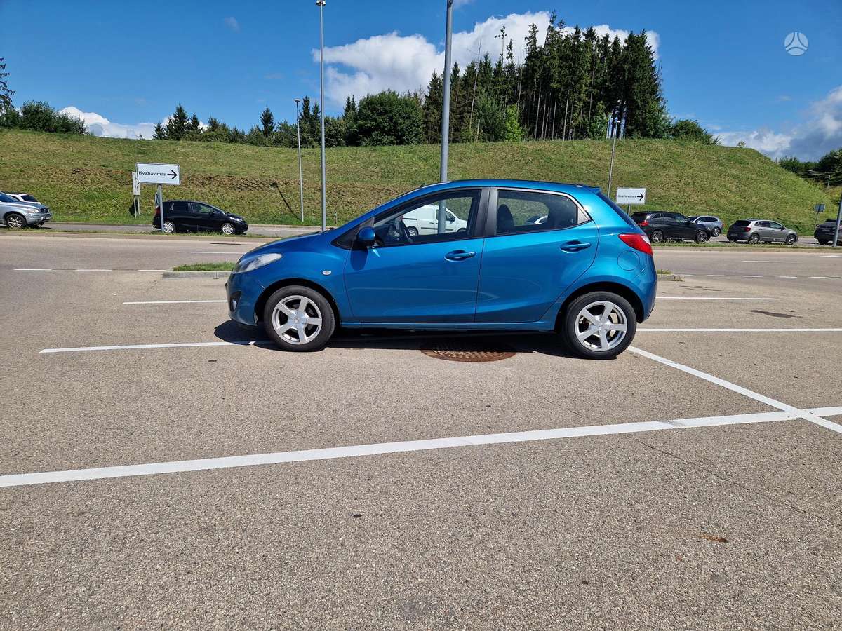 Mazda 2, 1.4 l., hatchback