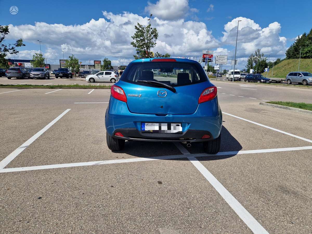 Mazda 2, 1.4 l., Хэтчбек
