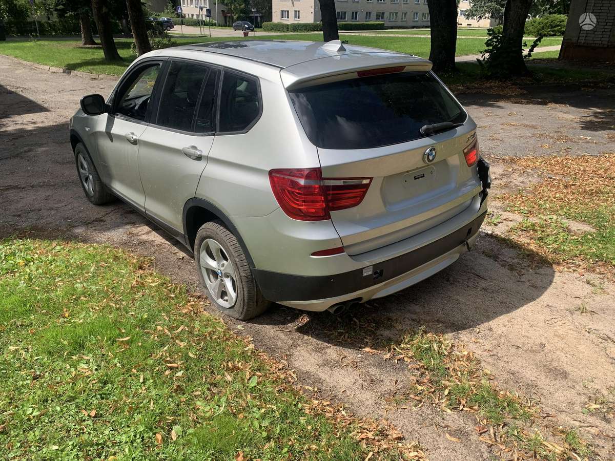 BMW X3, 3.0 l., off-road / crossover