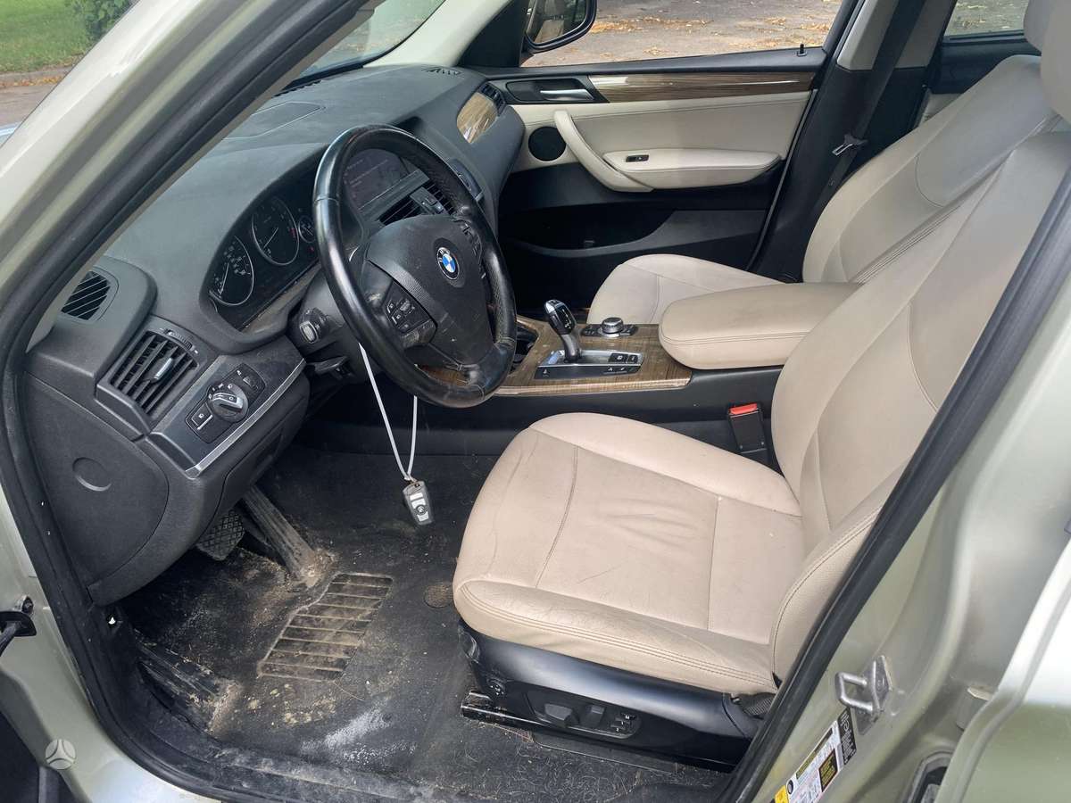 BMW X3, 3.0 l., off-road / crossover