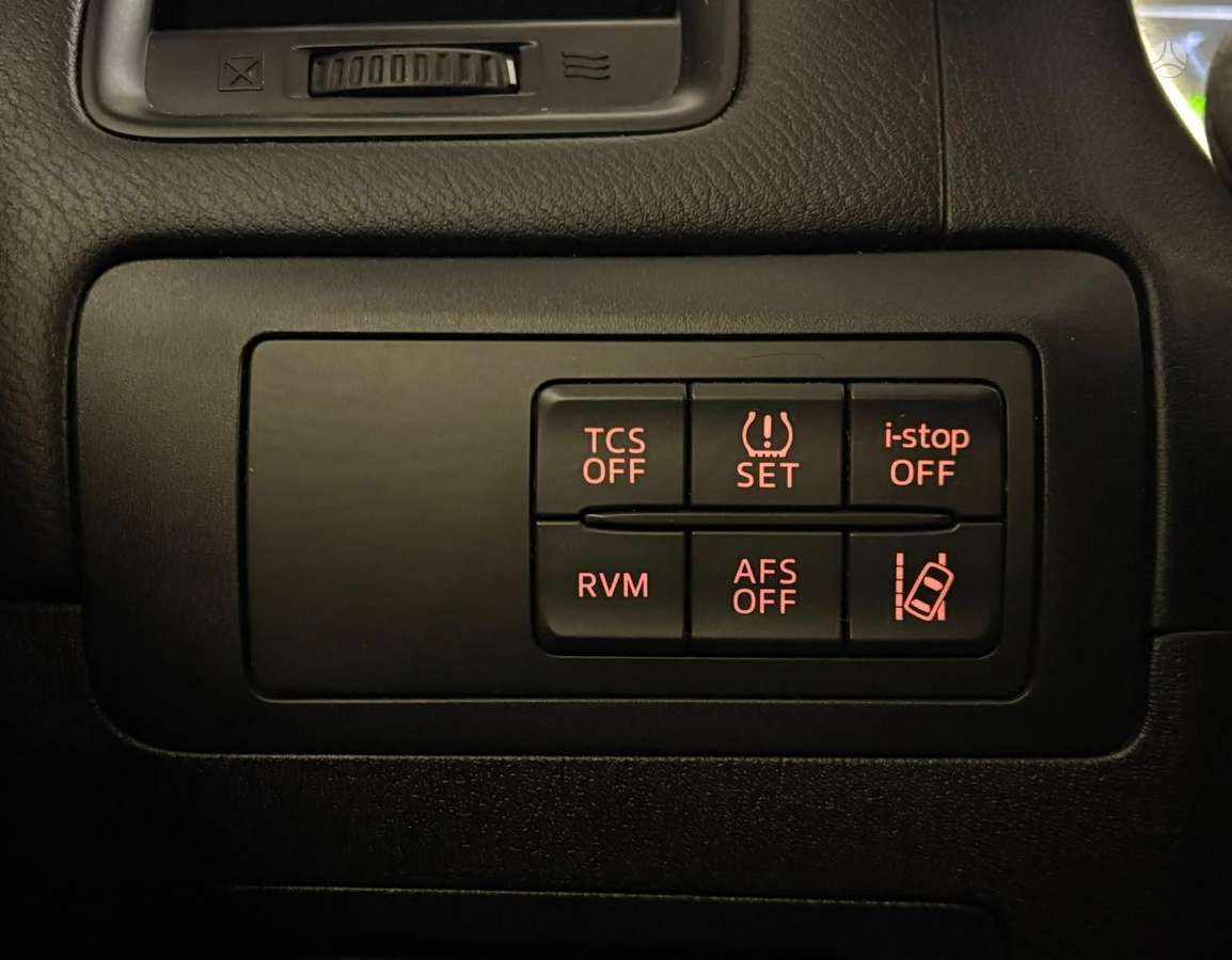 Mazda CX-5, 2.2 l., Внедорожник / Кроссовер