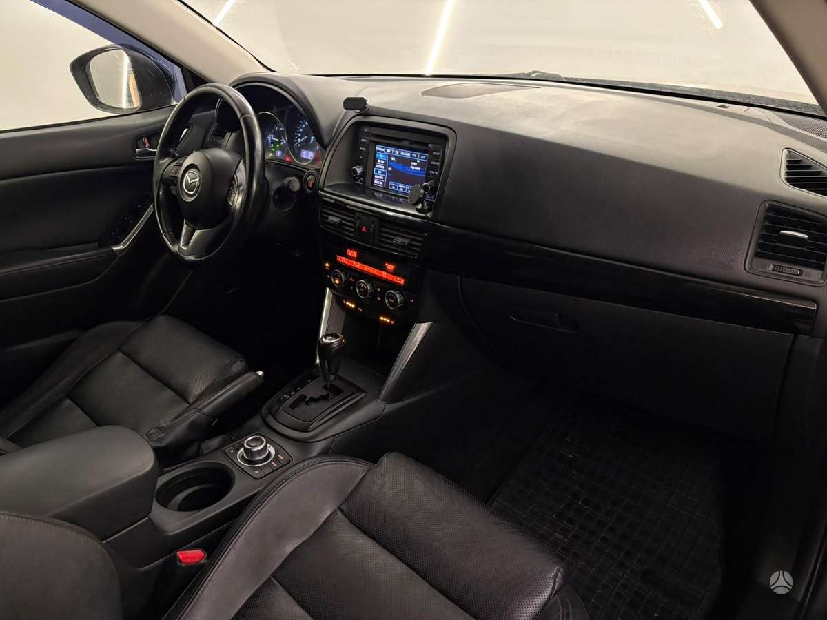 Mazda CX-5, 2.2 l., Внедорожник / Кроссовер