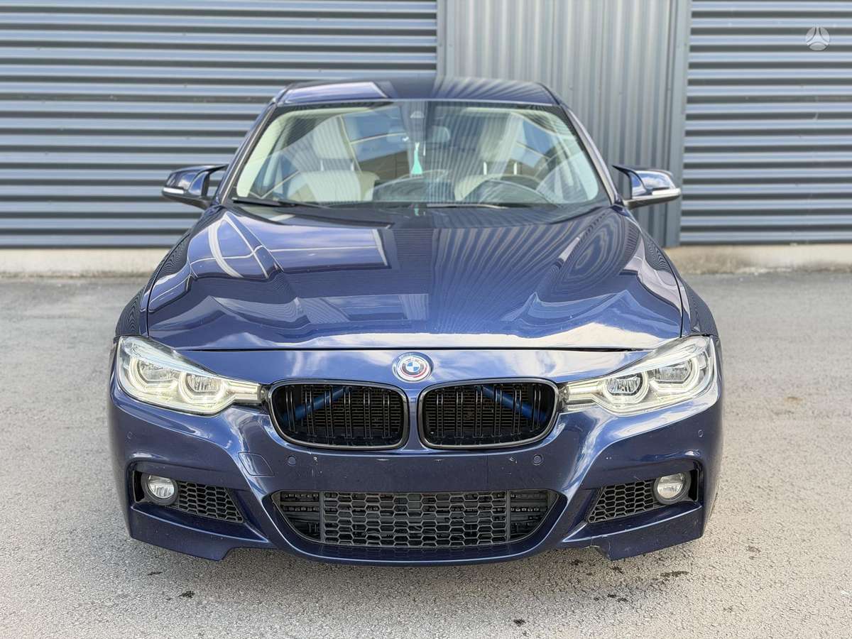 BMW 320, 2.0 l., Седан