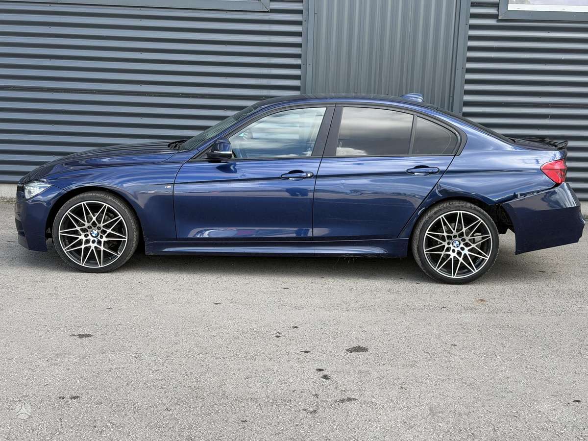 BMW 320, 2.0 l., Седан