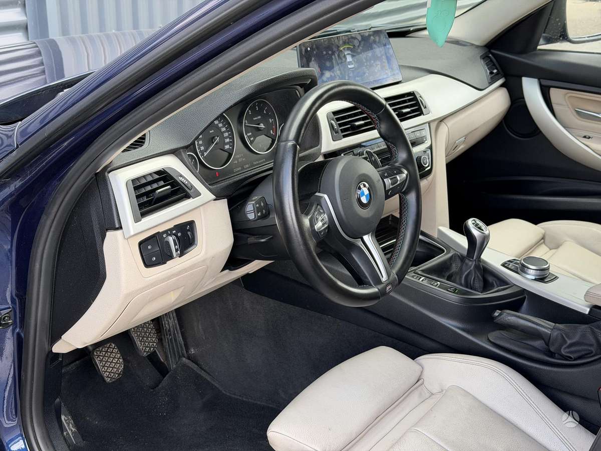 BMW 320, 2.0 l., Седан