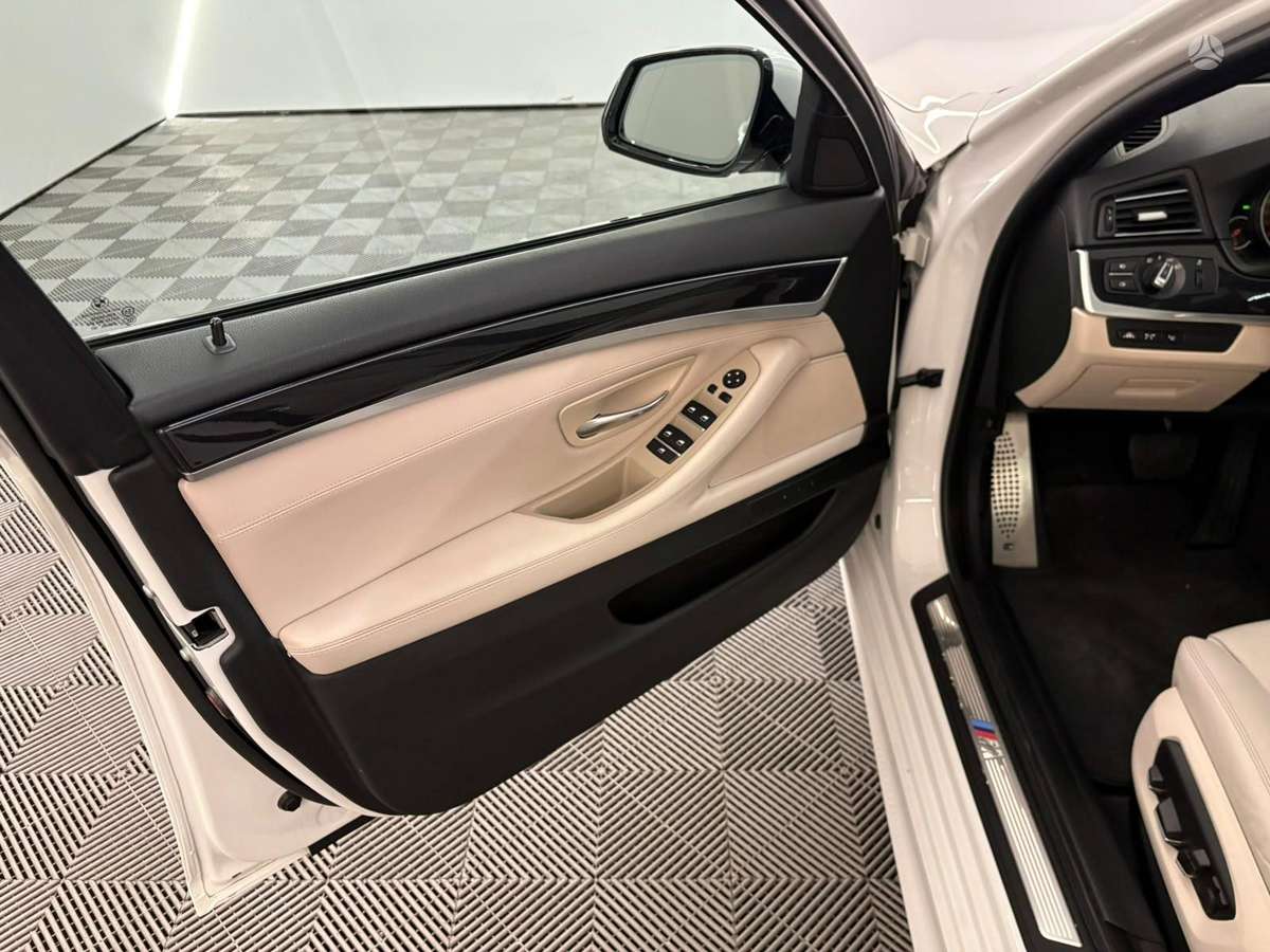 BMW 520, 2.0 l., Универсал