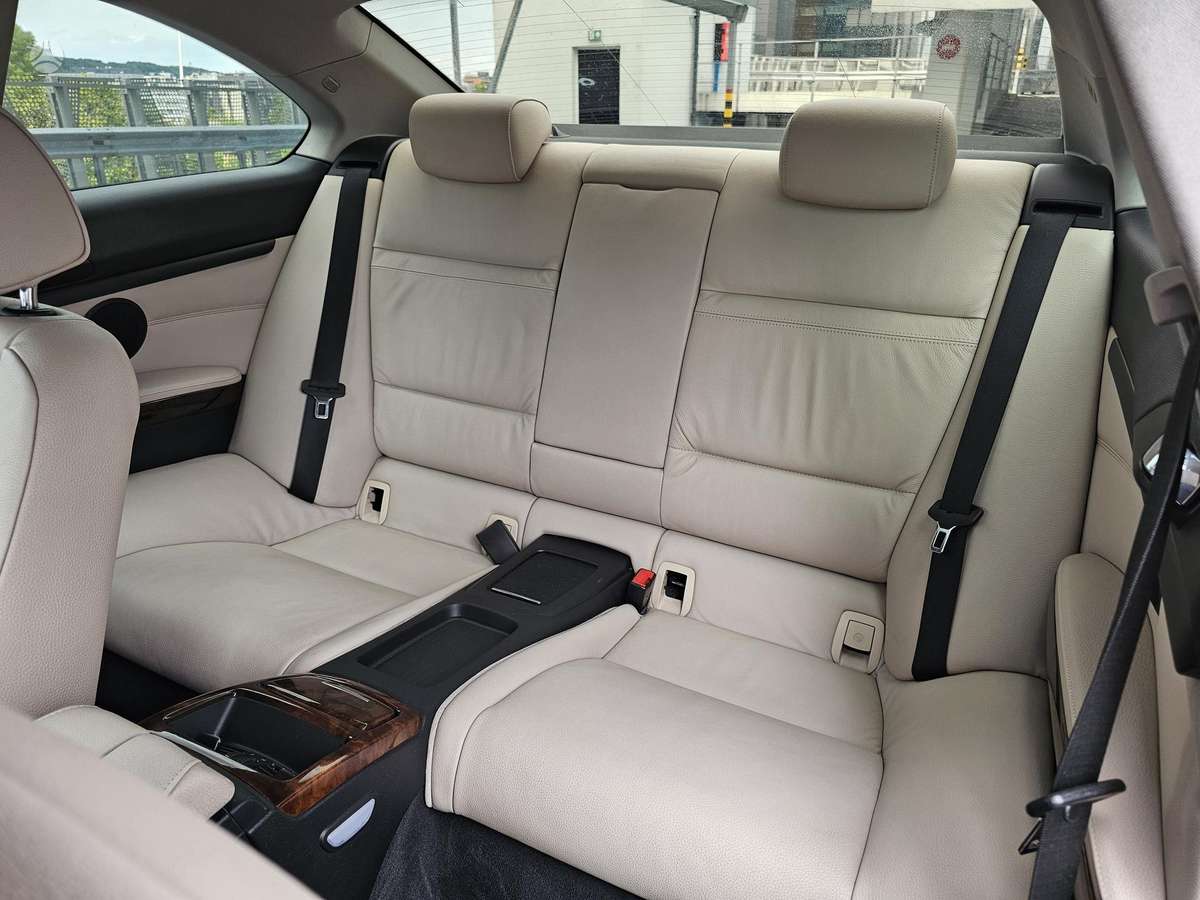 BMW 320, 2.0 l., Купе (coupe)
