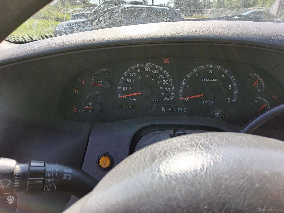 Ford Expedition for parts
