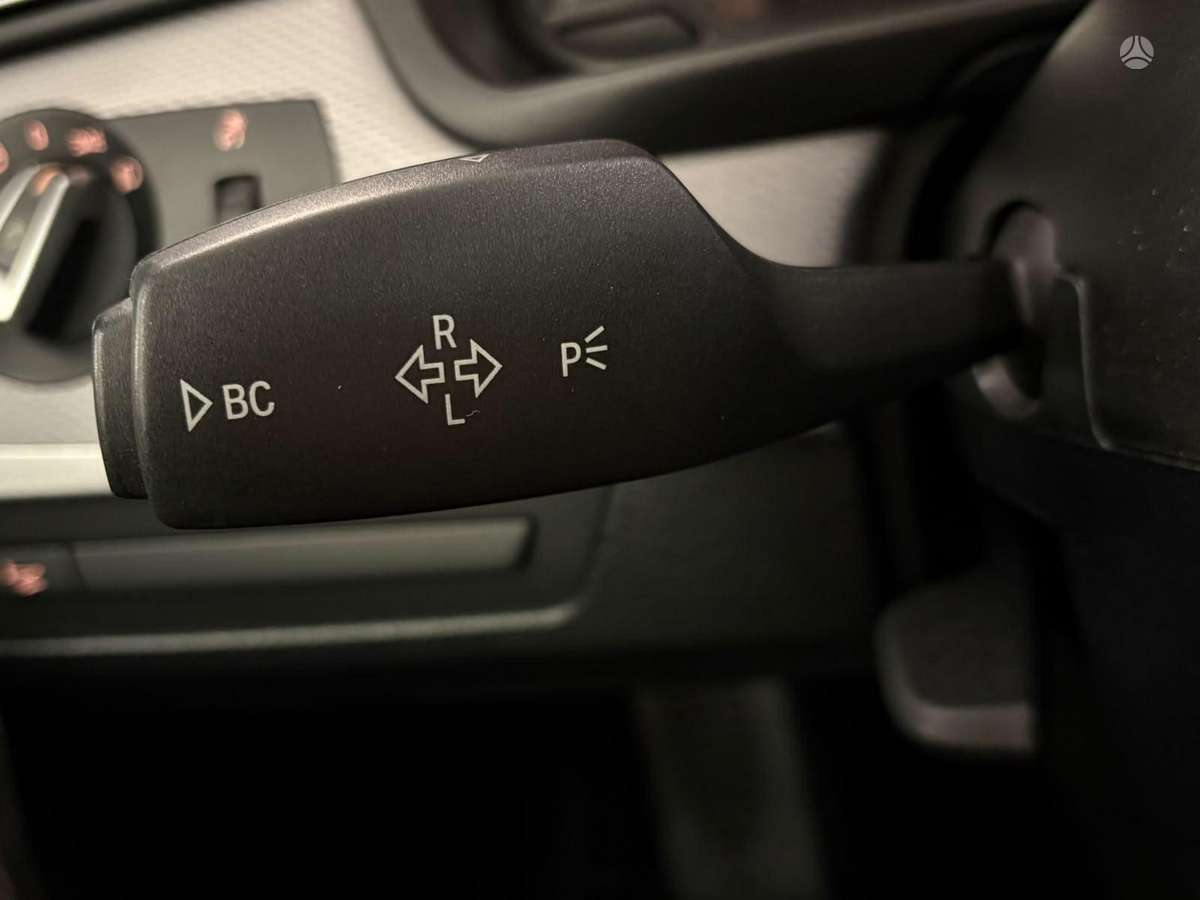 BMW 520, 2.0 l., Седан