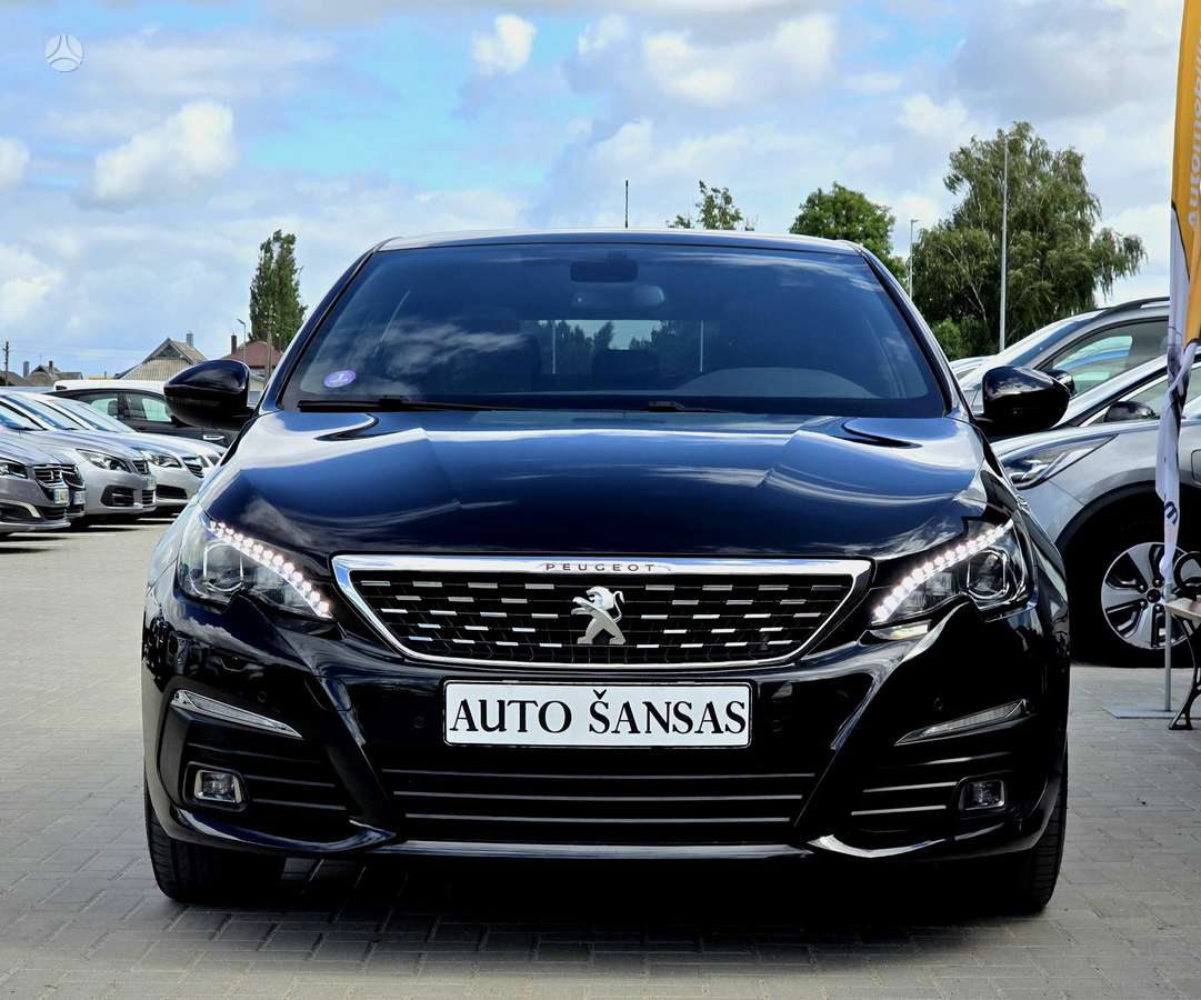 Peugeot 308, 1.2 l., hatchback