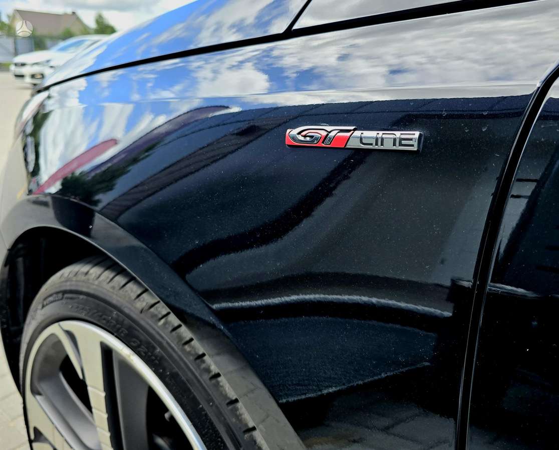 Peugeot 308, 1.2 l., hatchback