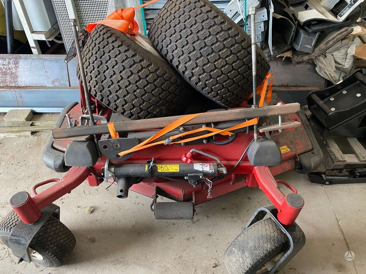 TORO Groundmaster 7200, tractors