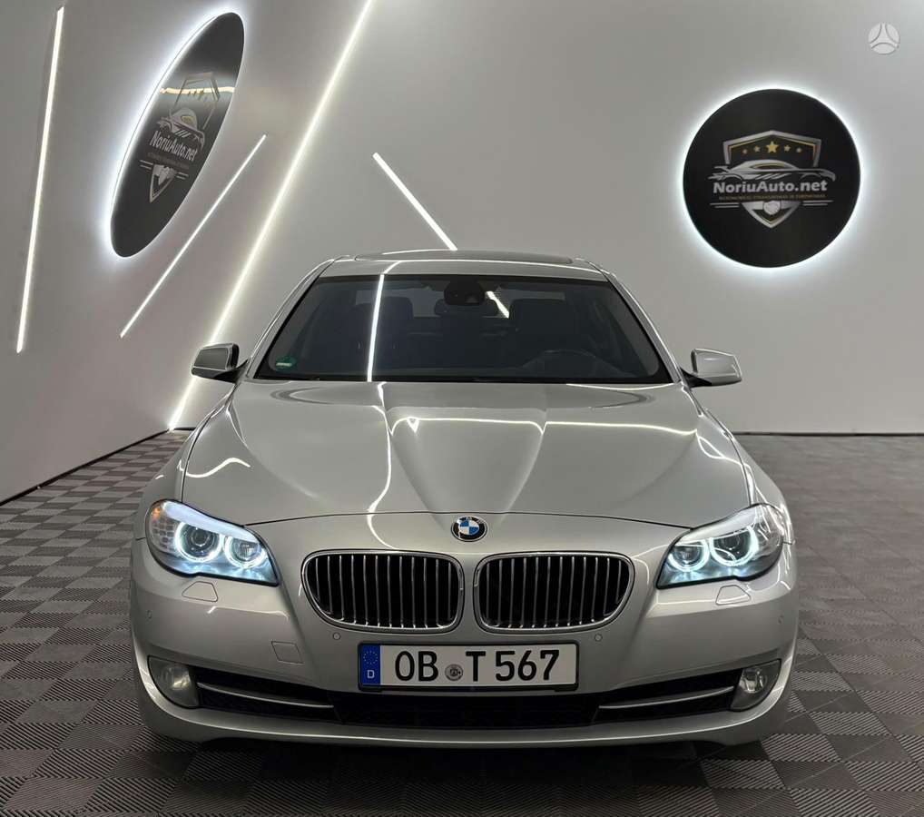 BMW 520, 2.0 l., Седан
