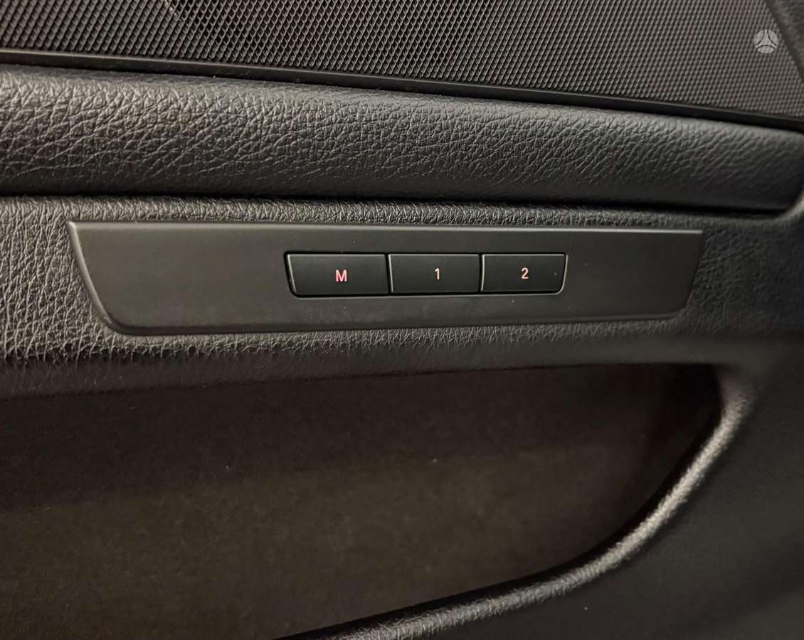 BMW 520, 2.0 l., Седан