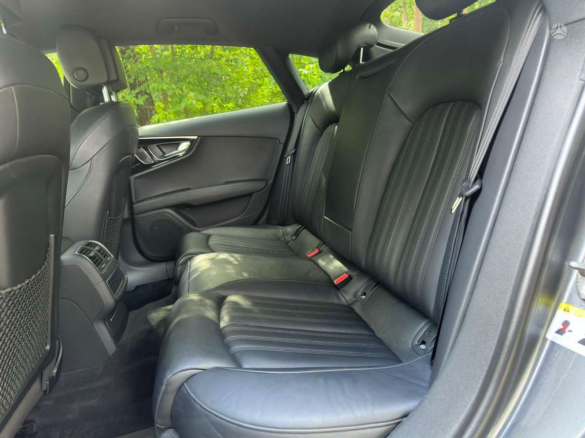 Audi A7, 3.0 l., hatchback