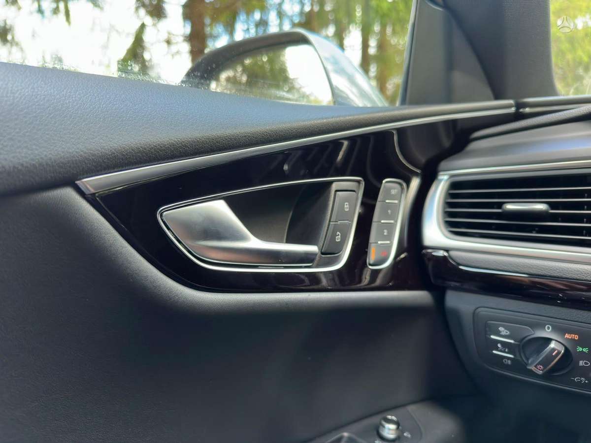 Audi A7, 3.0 l., hatchback